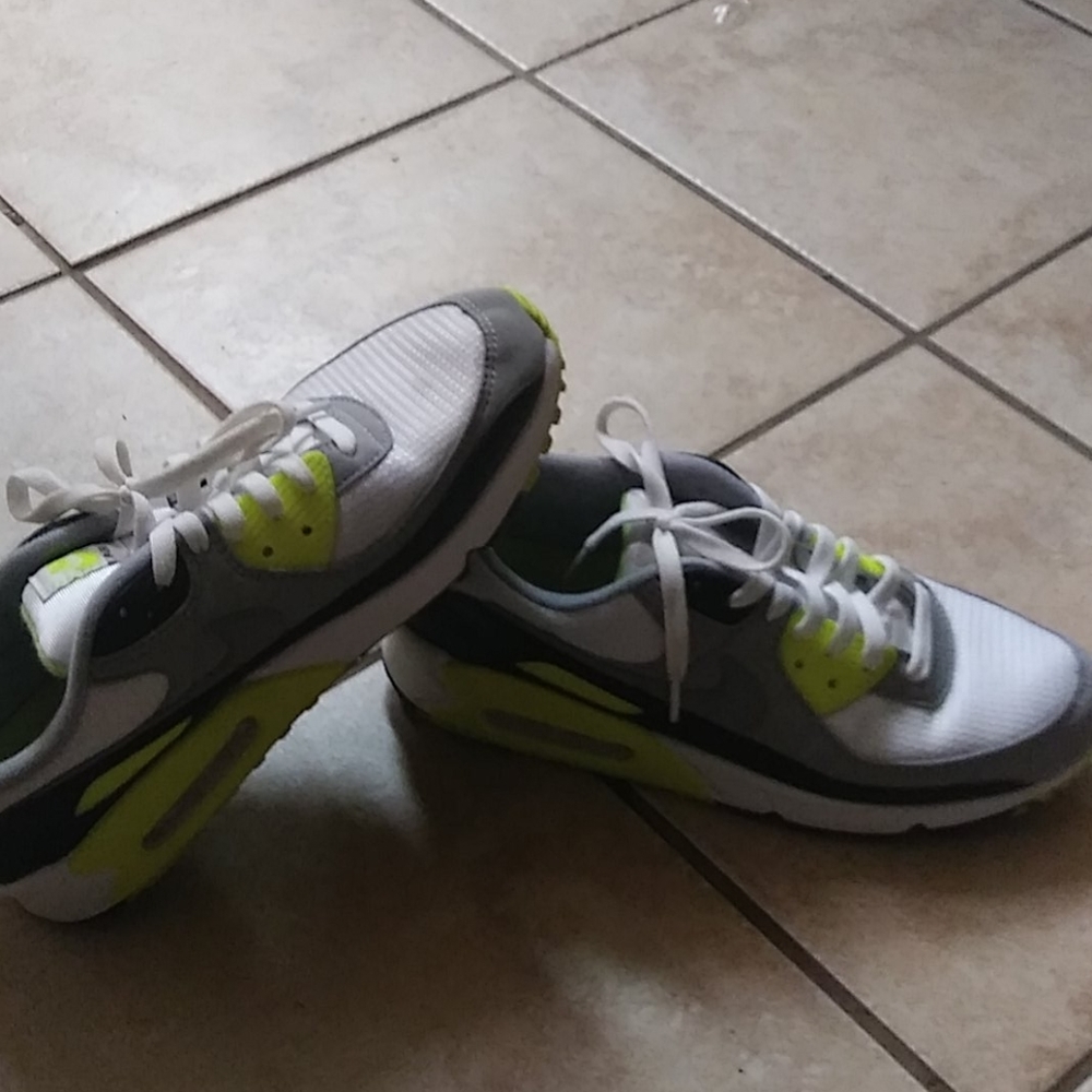 Nike air max
